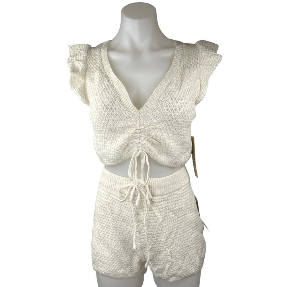 NEW Madden NYC White Knit Crochet Ruched Crop Top Mini Shorts 2-Piece Set Sz S/M